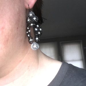 *must bundle to get $6 deal* Black matte finish filigree earrings w cz sparkle